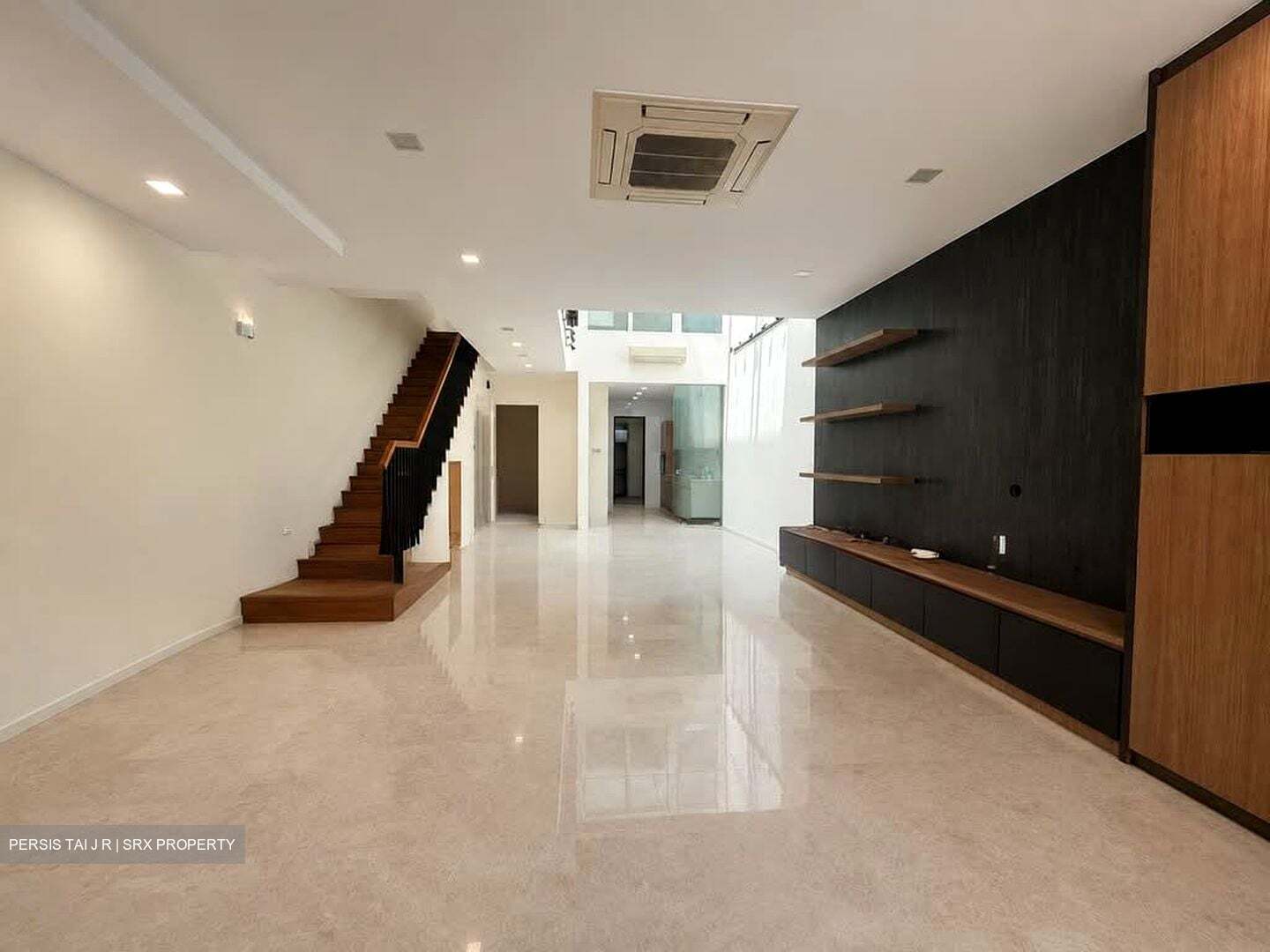 The Springside (D26), Terrace #561485531
